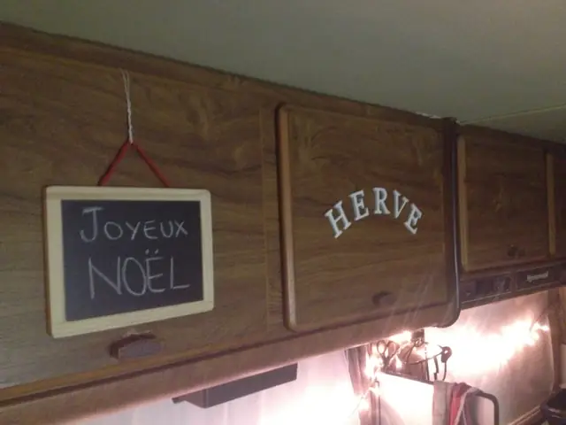 Nöel dans Hervé
