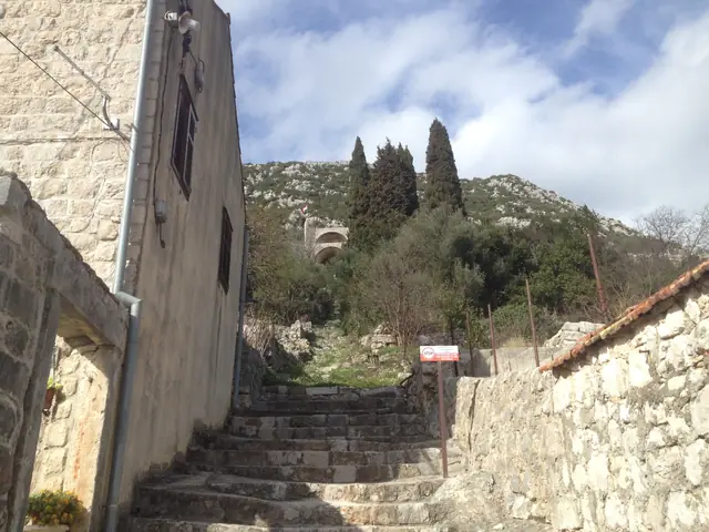 Ston